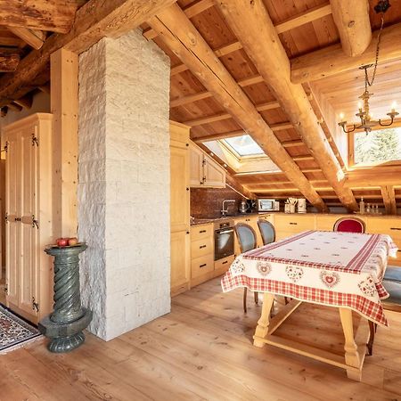 Cortina Lodge コルティーナ・ダンペッツォ エクステリア 写真
