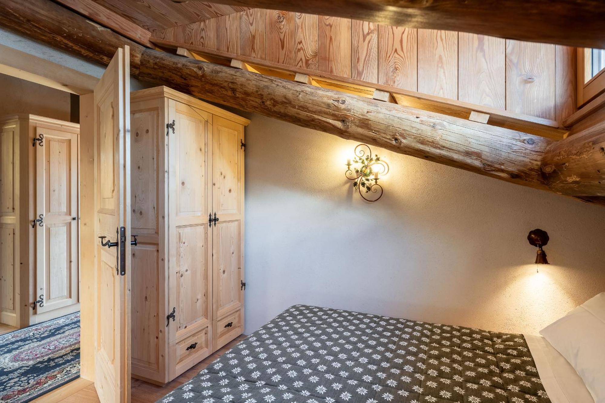 Cortina Lodge コルティーナ・ダンペッツォ エクステリア 写真
