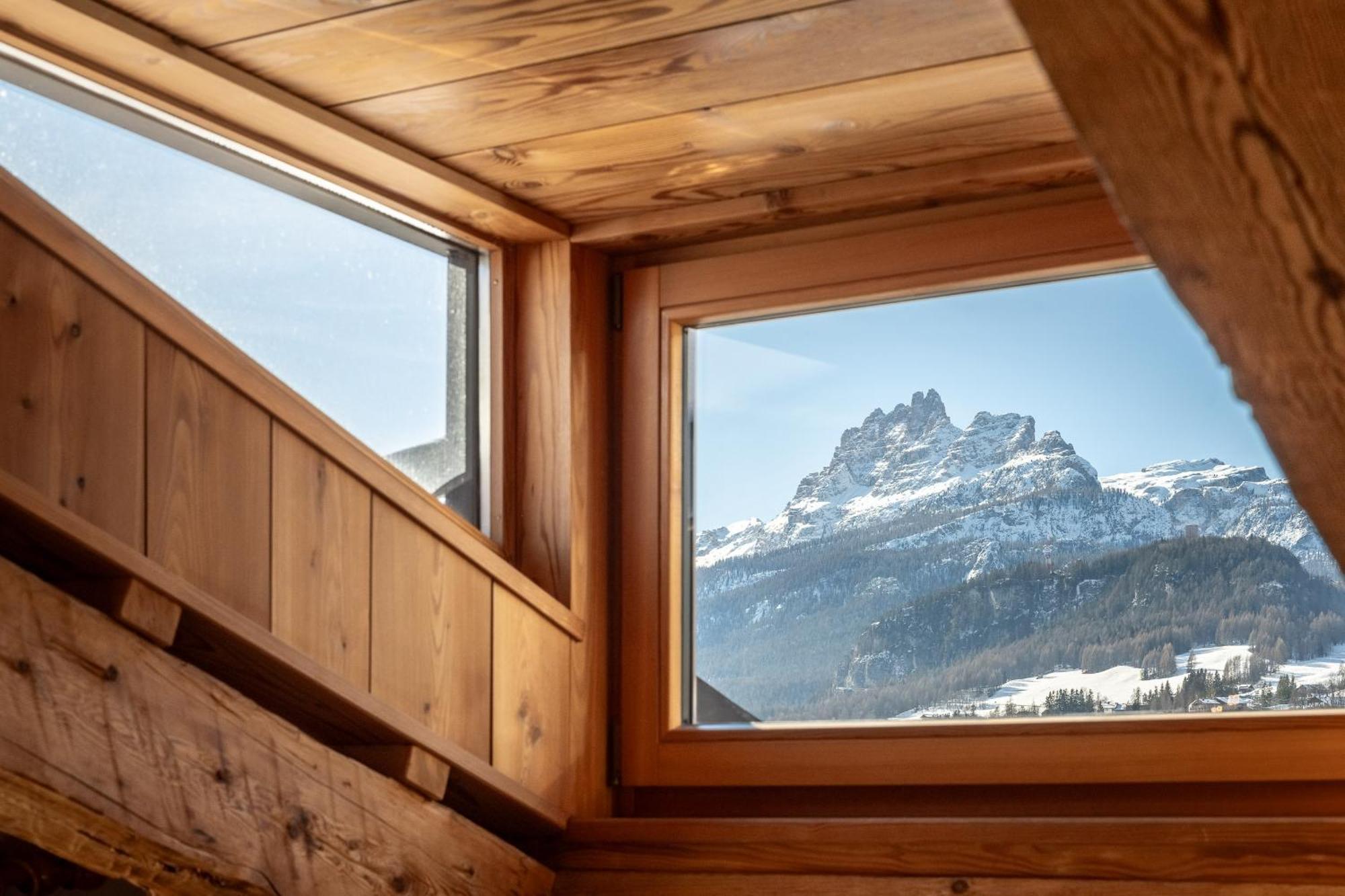 Cortina Lodge コルティーナ・ダンペッツォ エクステリア 写真