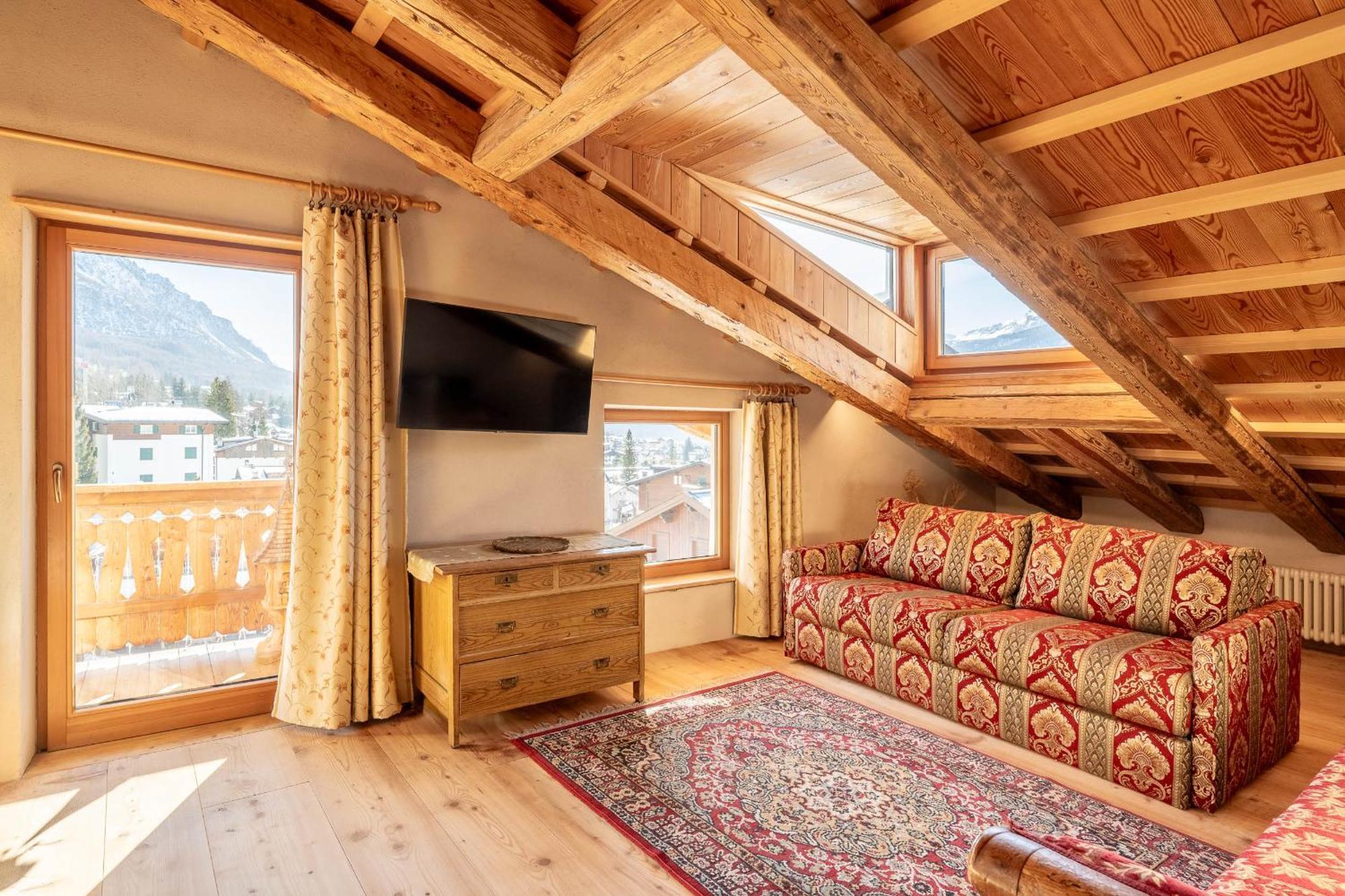 Cortina Lodge コルティーナ・ダンペッツォ エクステリア 写真