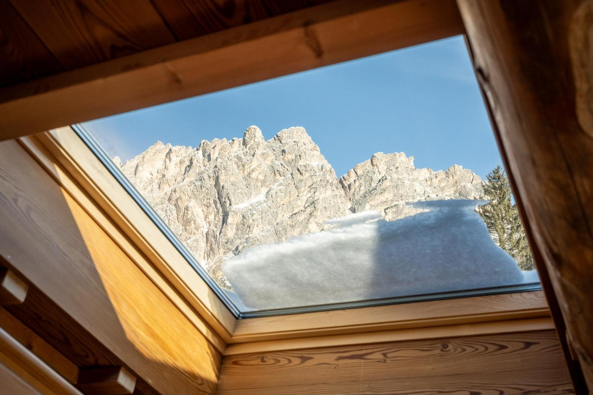 Cortina Lodge コルティーナ・ダンペッツォ エクステリア 写真