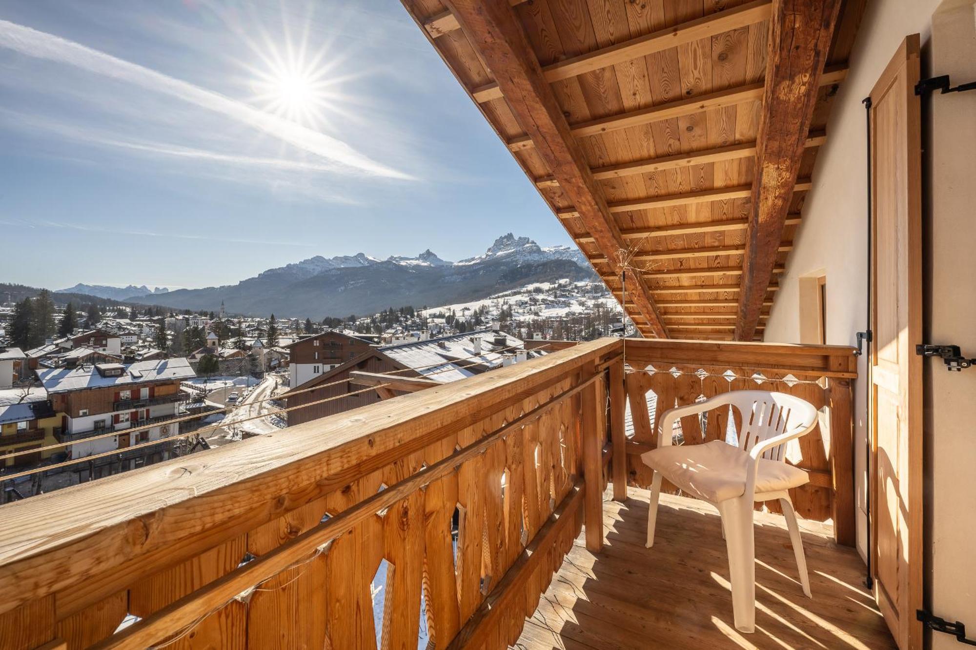 Cortina Lodge コルティーナ・ダンペッツォ エクステリア 写真